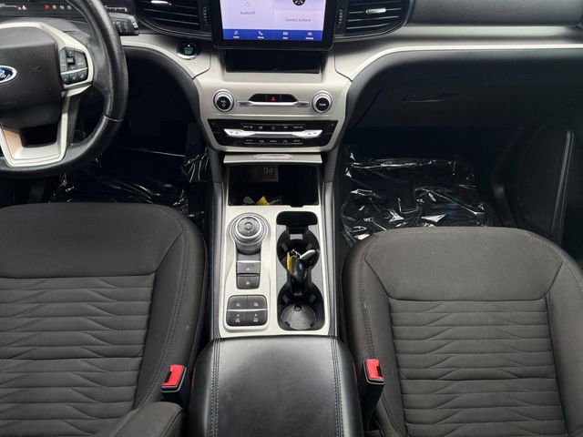 Used 2021 Ford Explorer XLT image 5