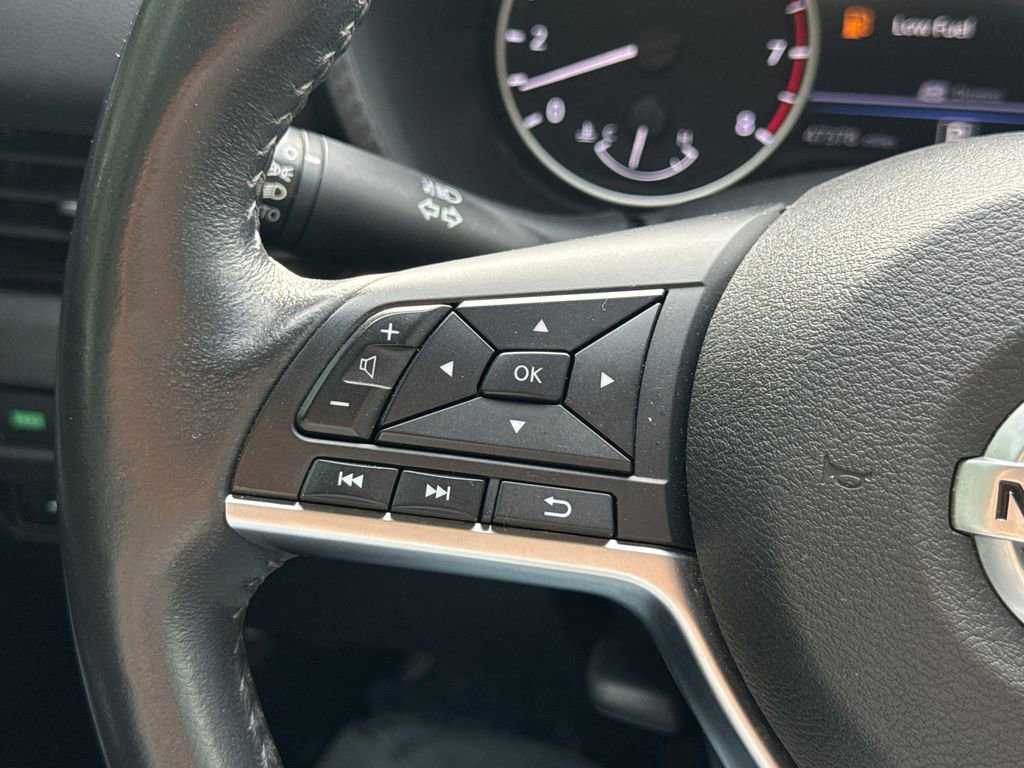 Used 2023 Nissan Sentra SV w/ All-Weather Package FWD image 29