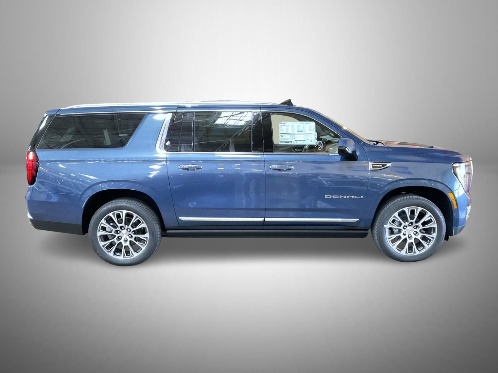 New 2026 GMC Yukon XL Denali image 4