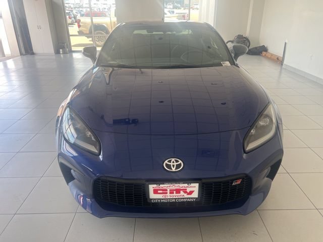 New 2025 Toyota GR86 RWD image 30