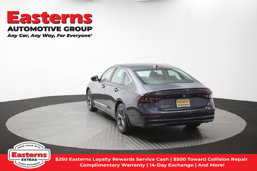 Used 2023 Honda Accord EX image 67