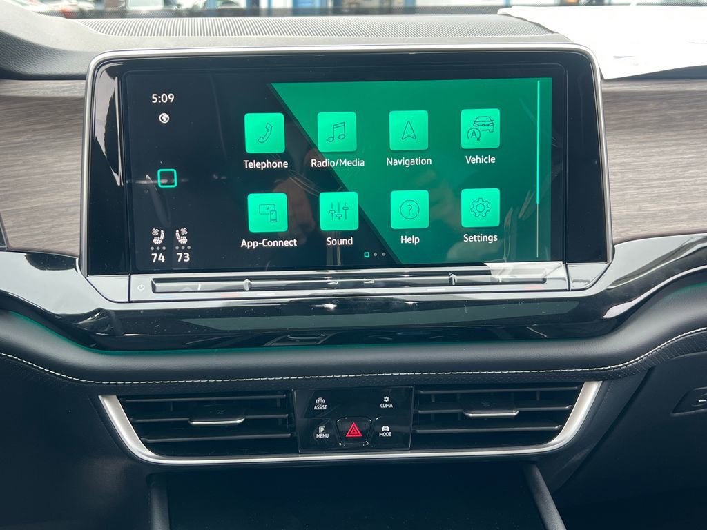 New 2026 Volkswagen Atlas SEL Premium R-Line image 21