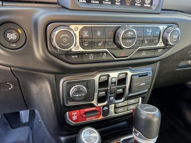 Certified 2022 Jeep Gladiator Mojave w/ LED Lighting Group image 31