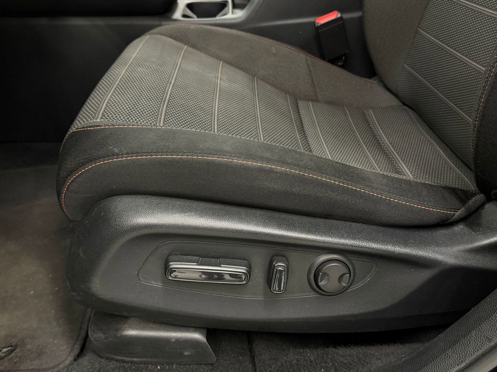 Used 2023 Honda CR-V Sport image 11