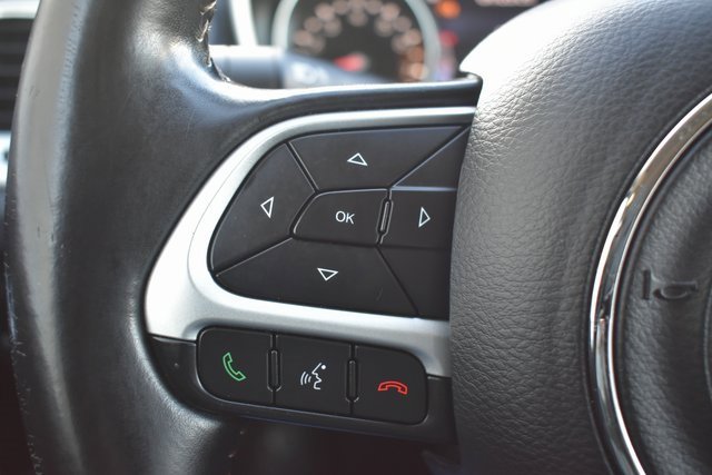 Used 2018 Jeep Compass Latitude w/ Popular Equipment Group image 19