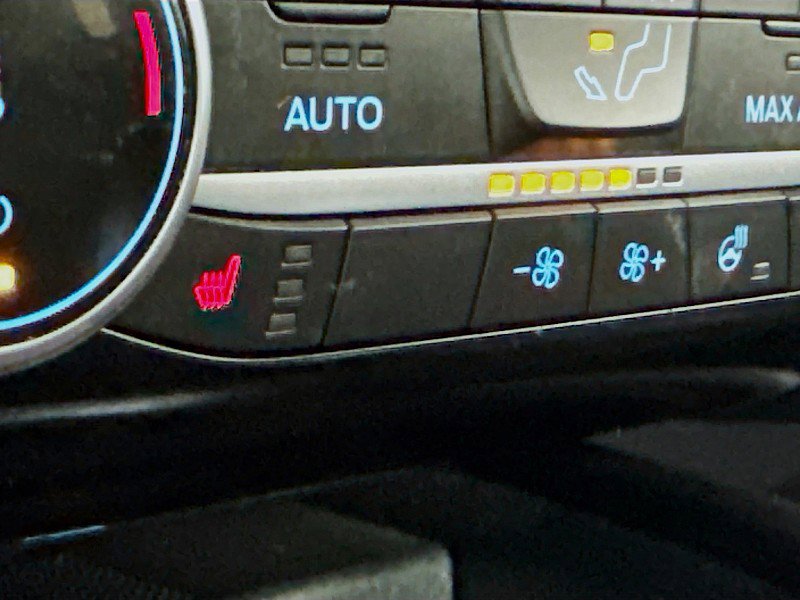 Used 2022 Ford Escape SEL image 21