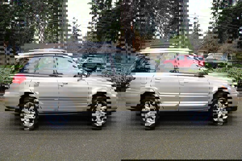 Used 2008 Subaru Outback 2.5i Limited image 12