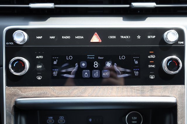 New 2025 Genesis GV80 3.5T Advanced image 15