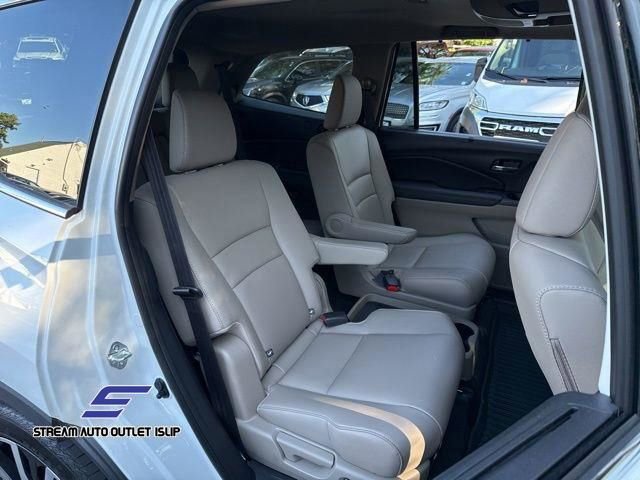 Used 2022 Honda Pilot Touring image 20