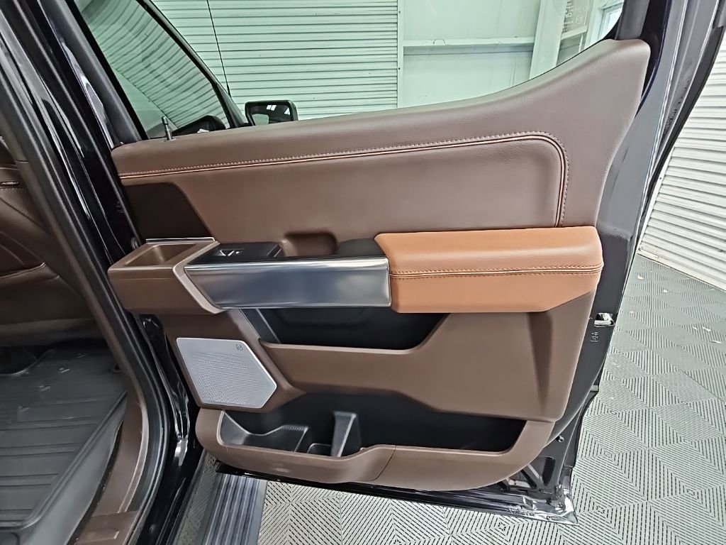 Used 2025 Ford F150 King Ranch w/ FX4 Off-Road Package image 45