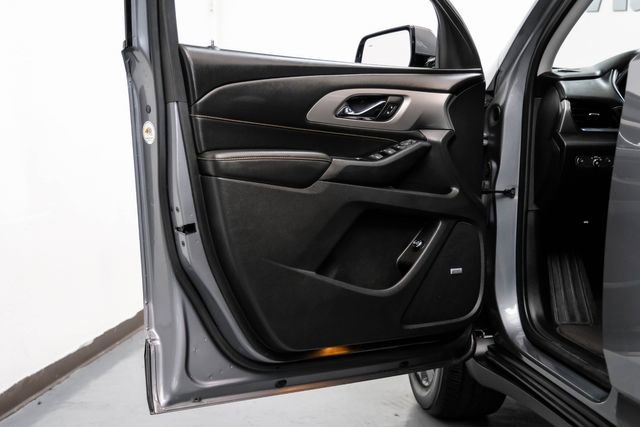 Used 2019 Chevrolet Traverse RS image 40