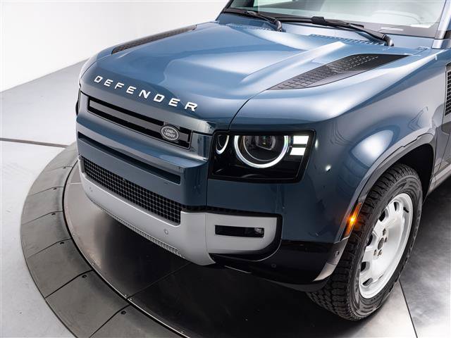 New 2026 Land Rover Defender 110 X-Dynamic SE AWD/4WD image 9
