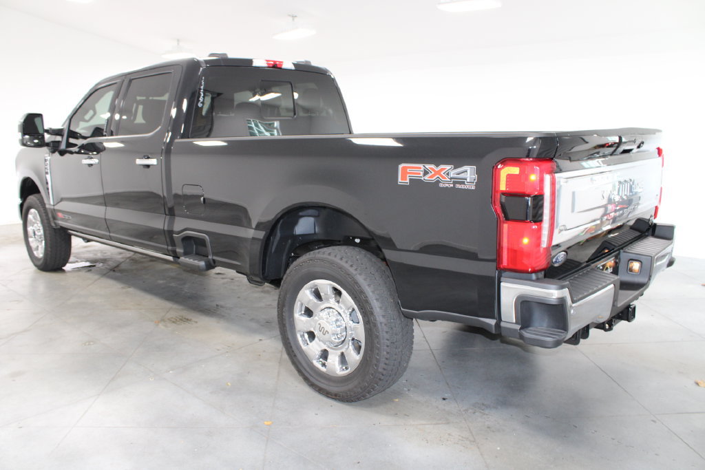 New 2026 Ford F250 King Ranch w/ Chrome Package AWD/4WD image 6