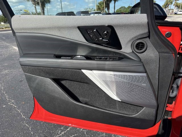 Certified 2025 Cadillac Optiq Sport 1 image 19