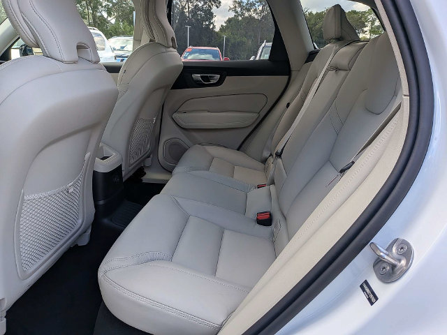 Used 2026 Volvo XC60 T8 Ultra w/ Protection Package Premier AWD/4WD image 16