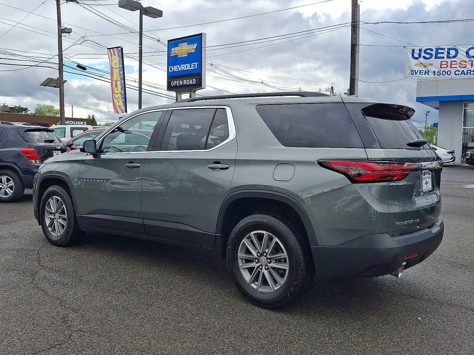 Used 2023 Chevrolet Traverse LT AWD/4WD image 5