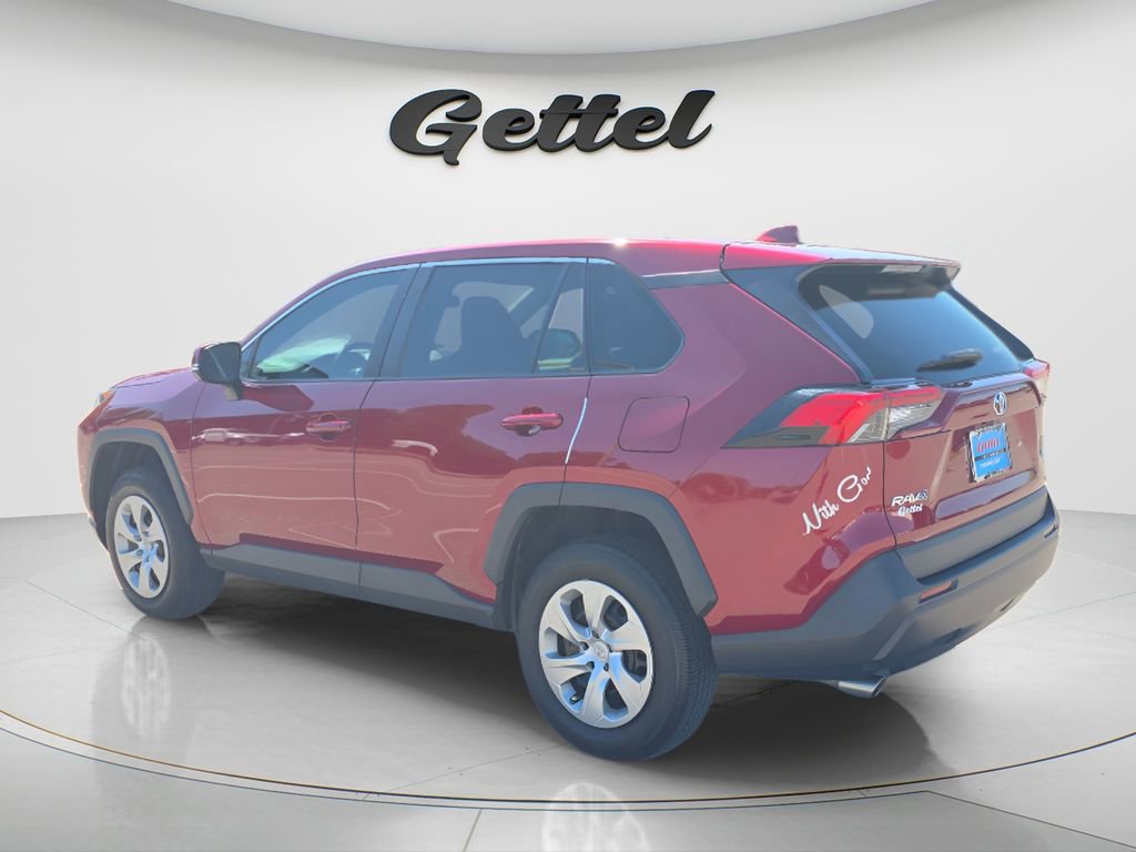 Certified 2022 Toyota RAV4 LE FWD image 7