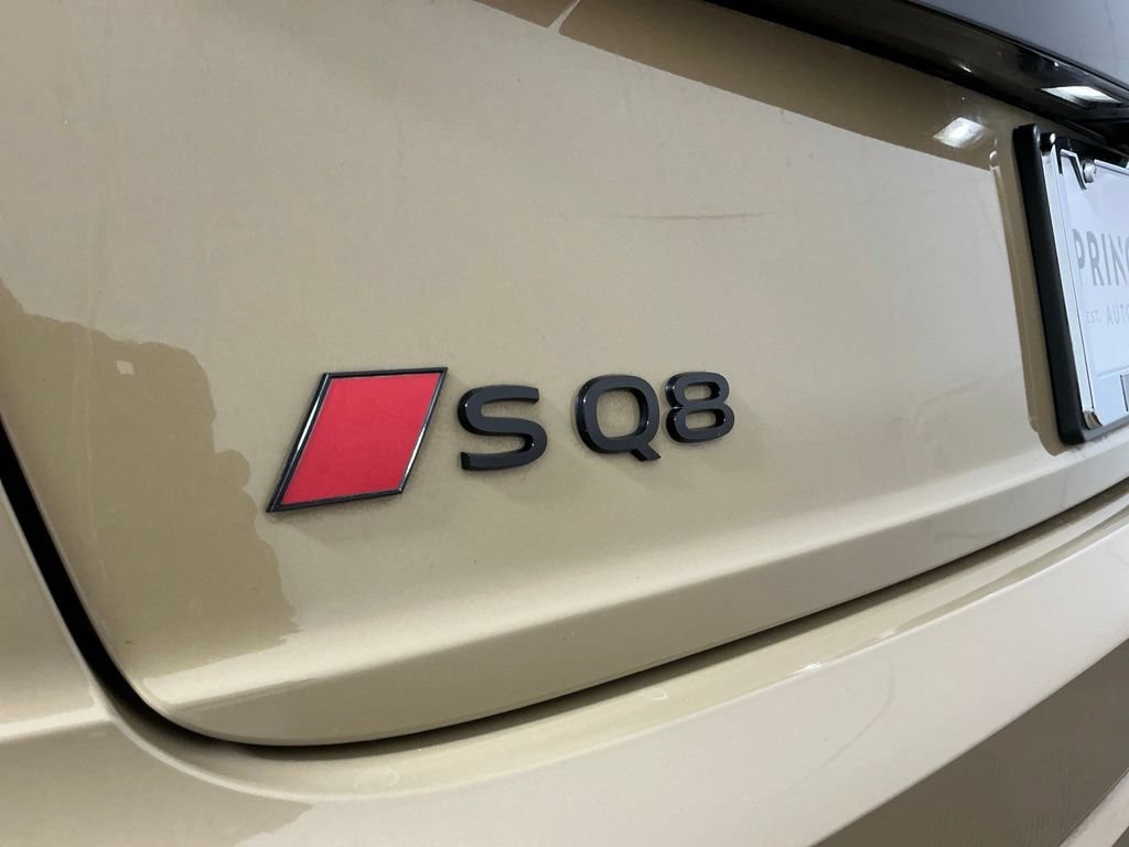Used 2024 Audi SQ8 Prestige w/ Prestige Package AWD/4WD image 31