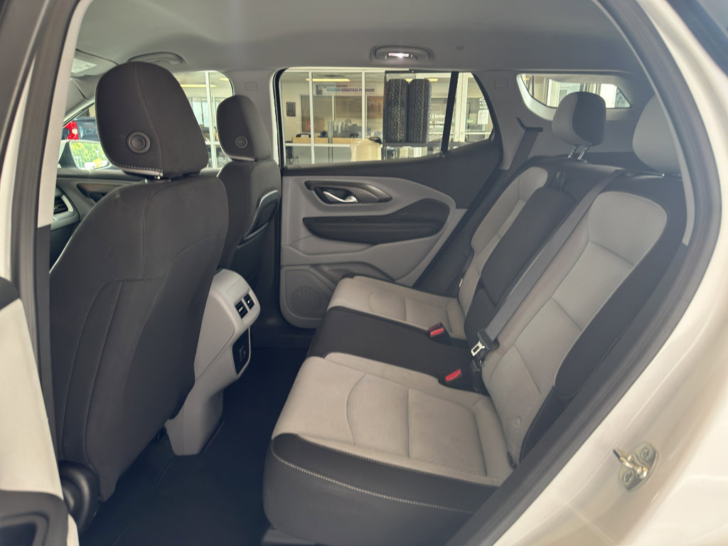 Used 2024 GMC Terrain SLE image 7
