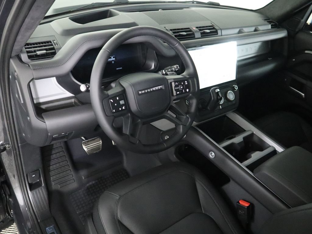 New 2026 Land Rover Defender 110 V8 image 10
