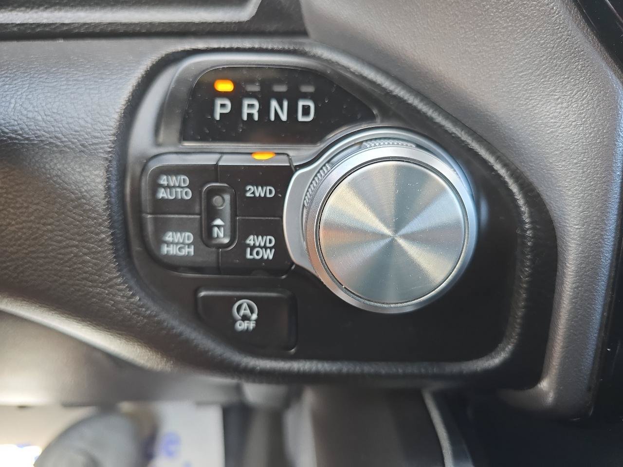 Used 2023 RAM 1500 Laramie AWD/4WD image 32
