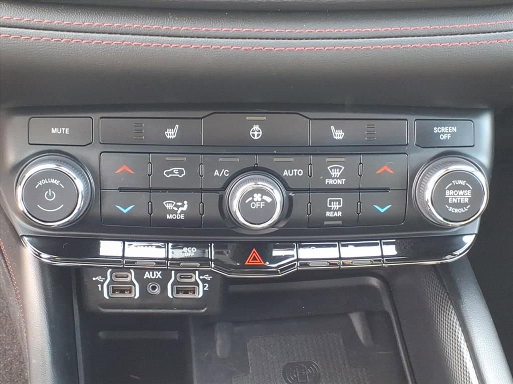 Certified 2022 Dodge Durango R/T image 8