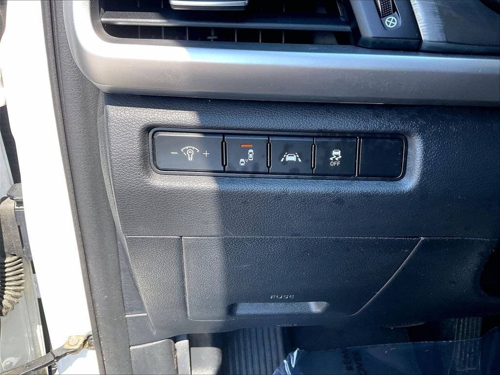 Used 2020 Kia Telluride LX AWD/4WD image 26