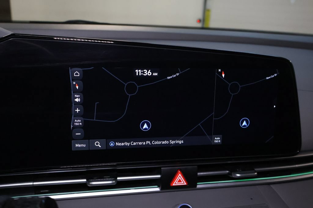 Used 2025 Hyundai Elantra SEL FWD image 25