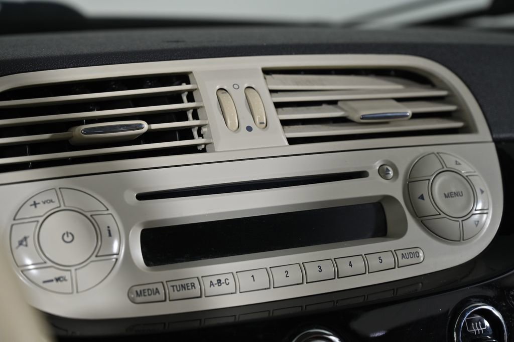 Used 2015 FIAT 500 Pop image 15