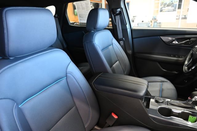 Used 2024 Chevrolet Blazer RS w/ LPO, Floor Liner Package FWD image 8