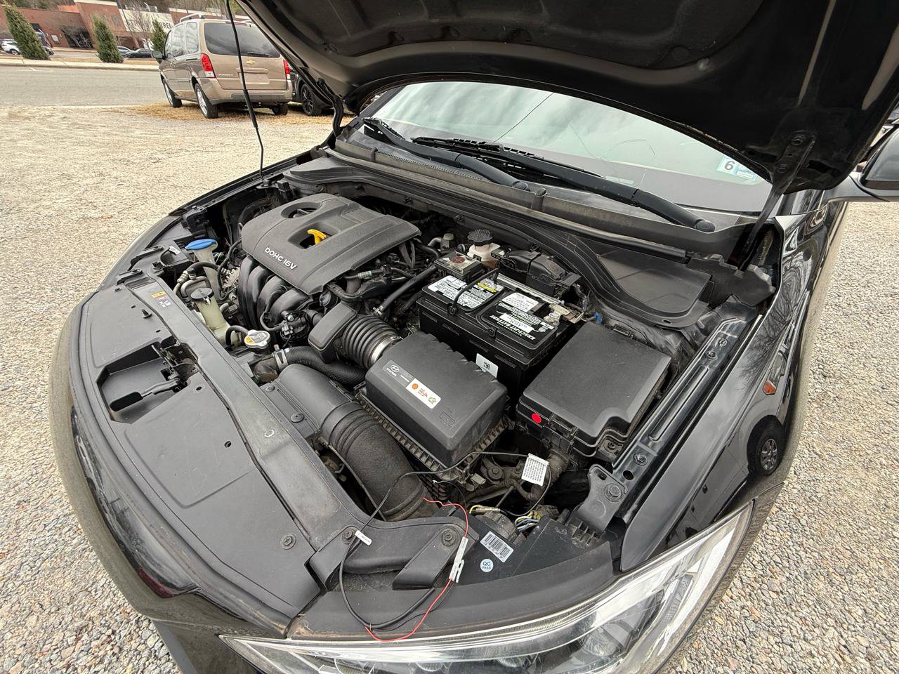 Used 2017 Hyundai Elantra Value Edition w/ Cargo Package image 35