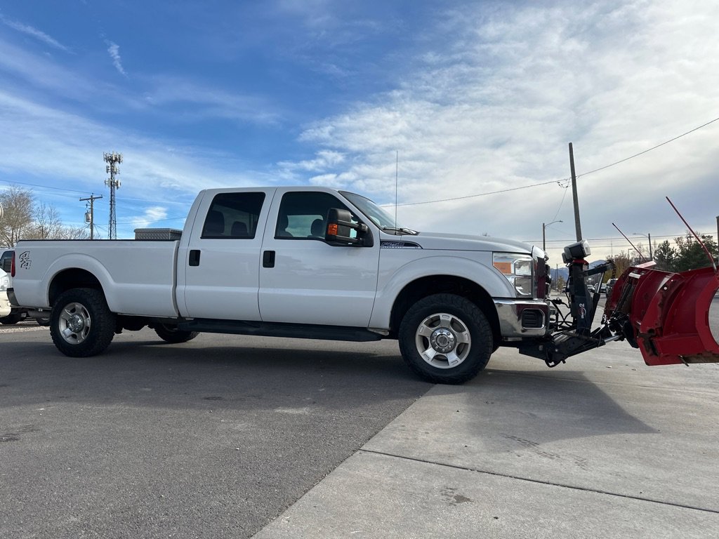 Used 2015 Ford F250 XLT w/ XLT Interior Package image 3