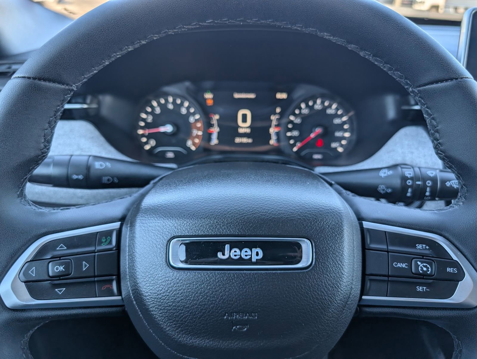 Used 2024 Jeep Compass Latitude image 21