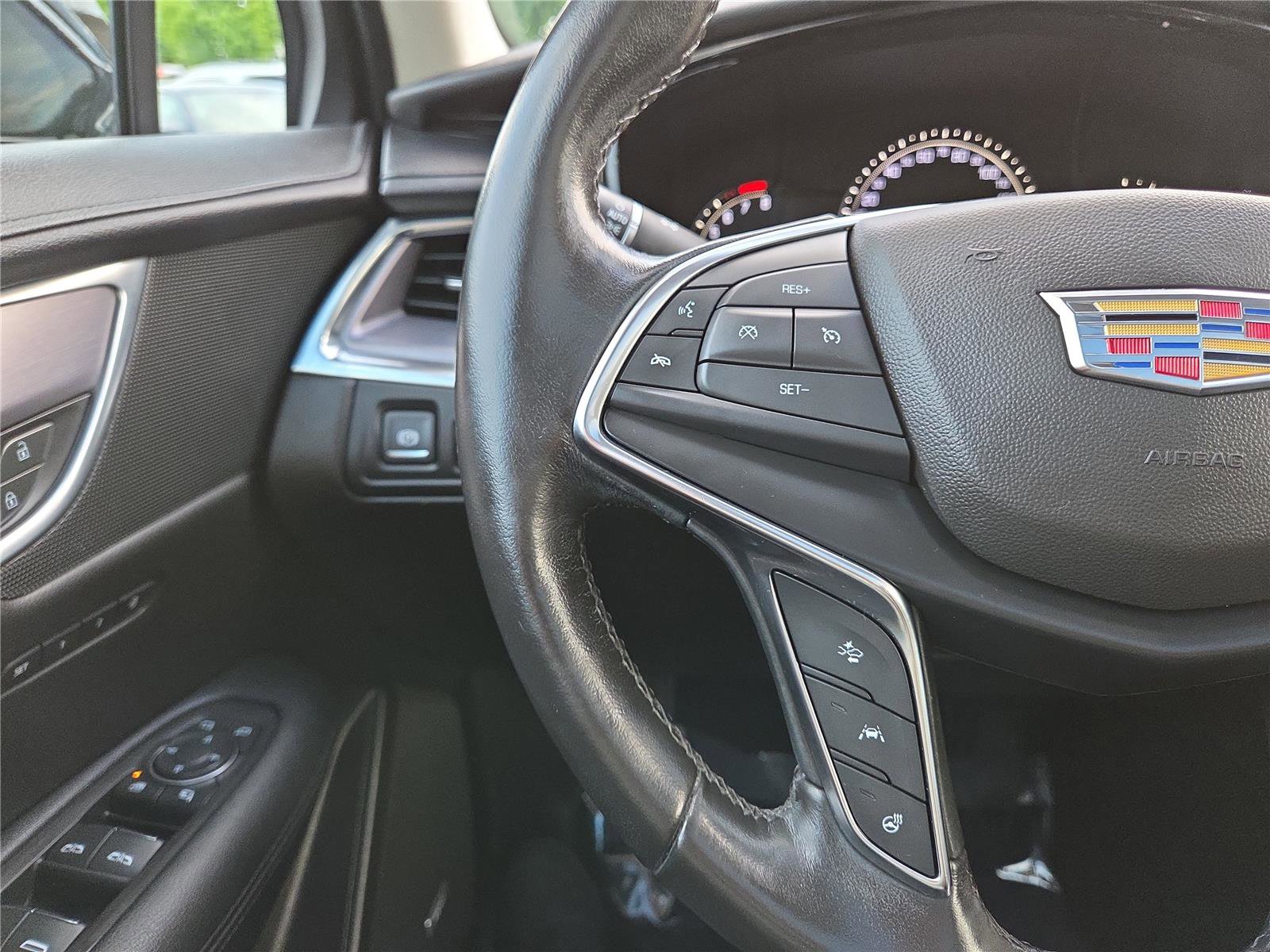 Used 2019 Cadillac XT5 Luxury AWD/4WD image 15