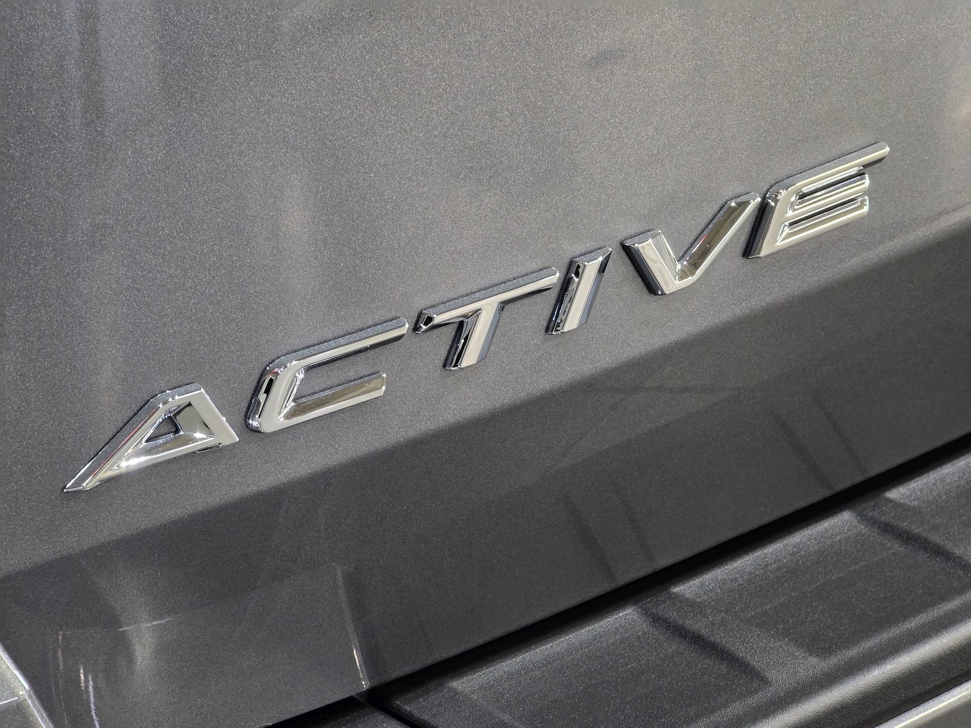 New 2026 Ford Explorer Active AWD/4WD image 3