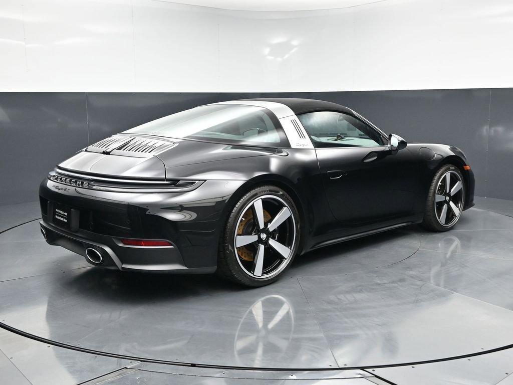 Certified 2026 Porsche 911 Targa 4S AWD/4WD image 13