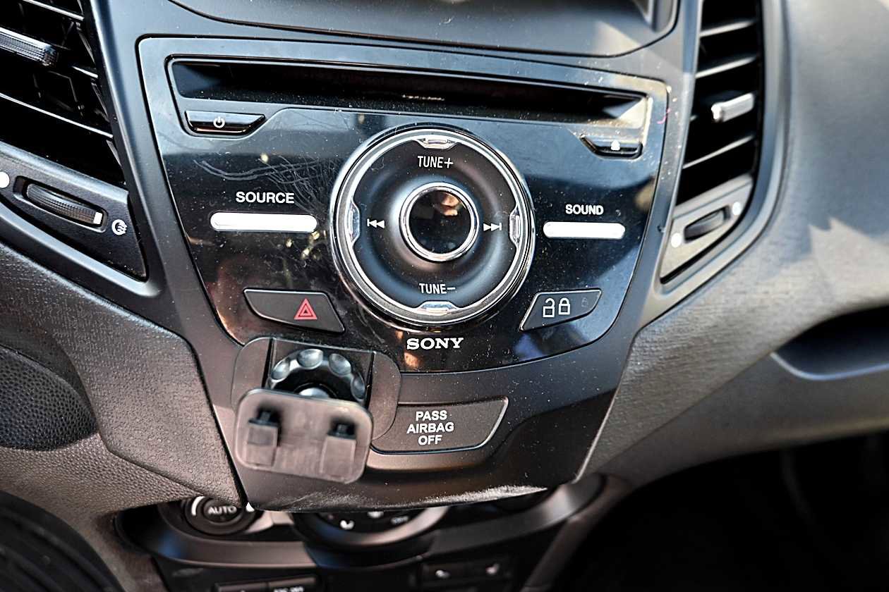 Used 2014 Ford Fiesta ST w/ ST Recaro Package image 23