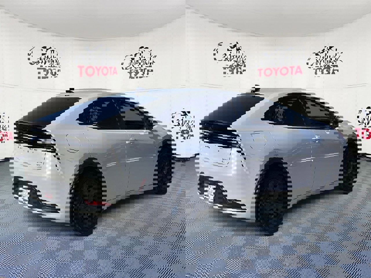 New 2026 Toyota Prius Plug-In Hybrid image 8