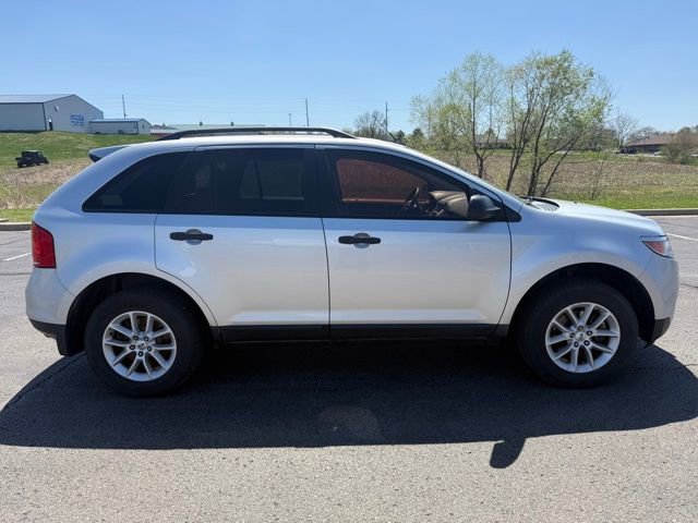 Used 2014 Ford Edge SE FWD image 5