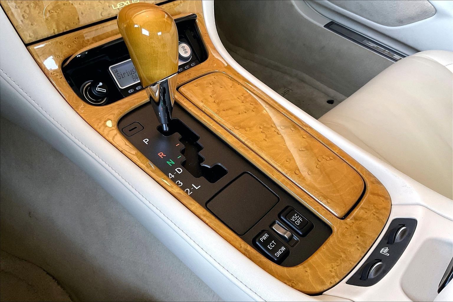 Used 2003 Lexus SC 430 Convertible RWD image 14