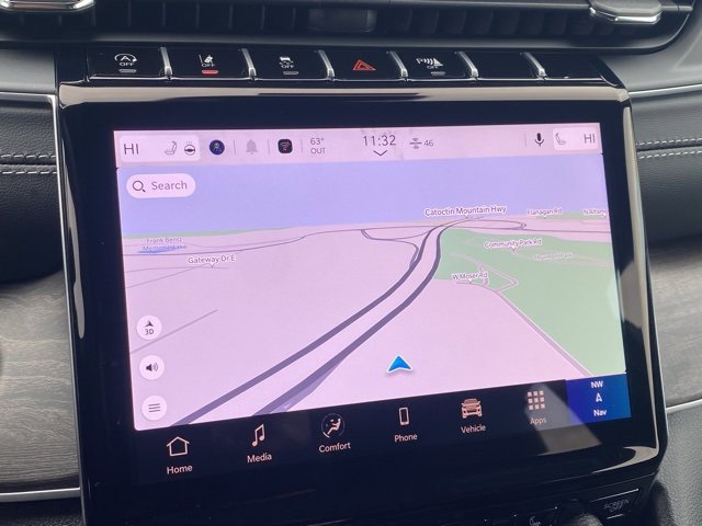 New 2025 Jeep Grand Cherokee Limited w/ Luxury Tech Group II image 3