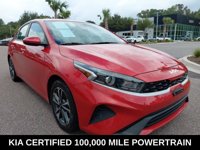 Certified 2024 Kia Forte LXS FWD image 3