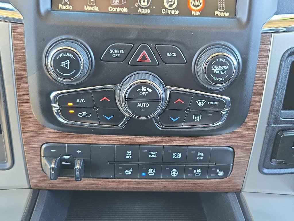 Used 2015 RAM 2500 Laramie w/ Protection Group AWD/4WD image 26