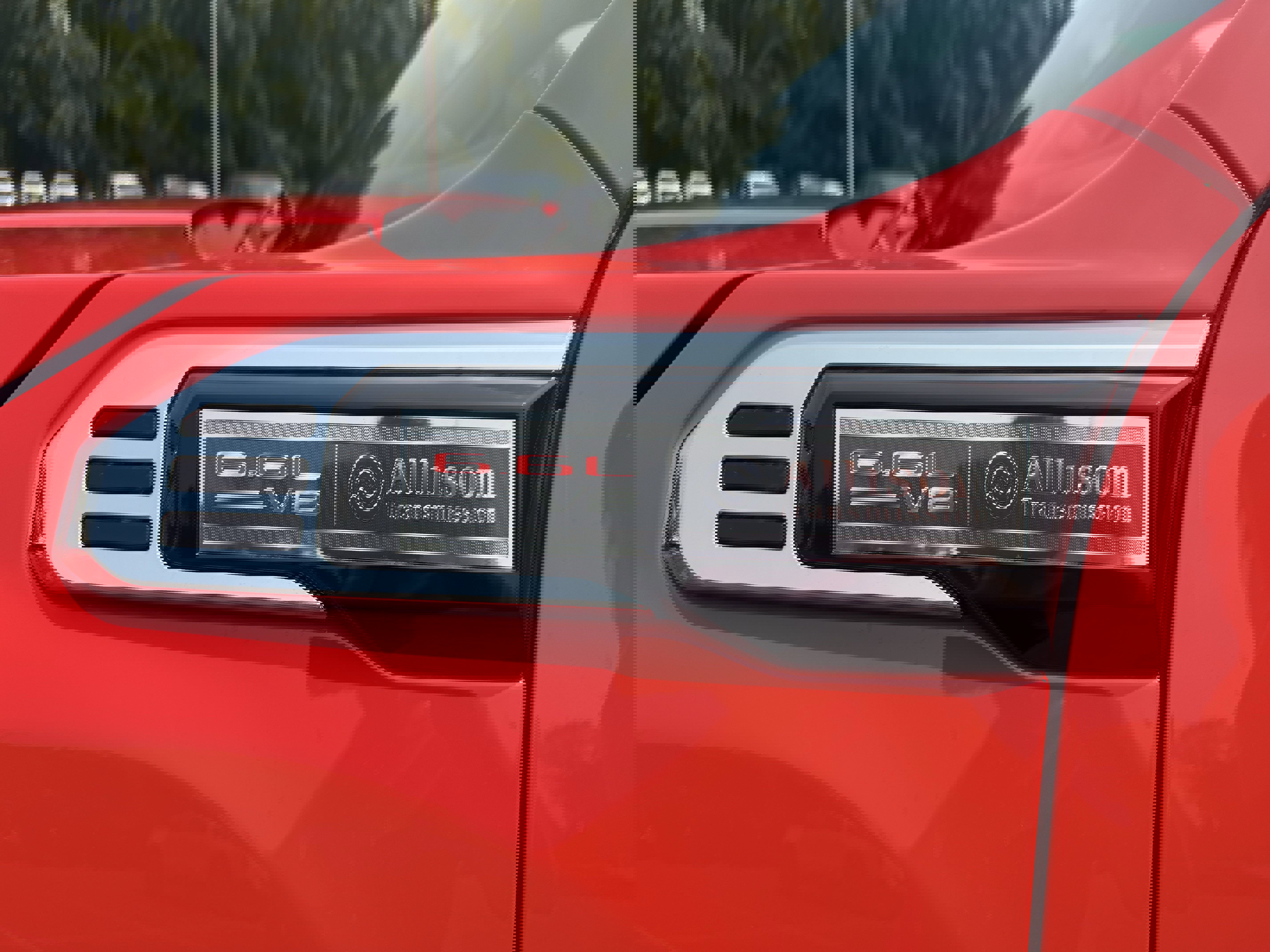 New 2025 GMC Sierra 2500 SLE w/ SLE Value Package; image 21