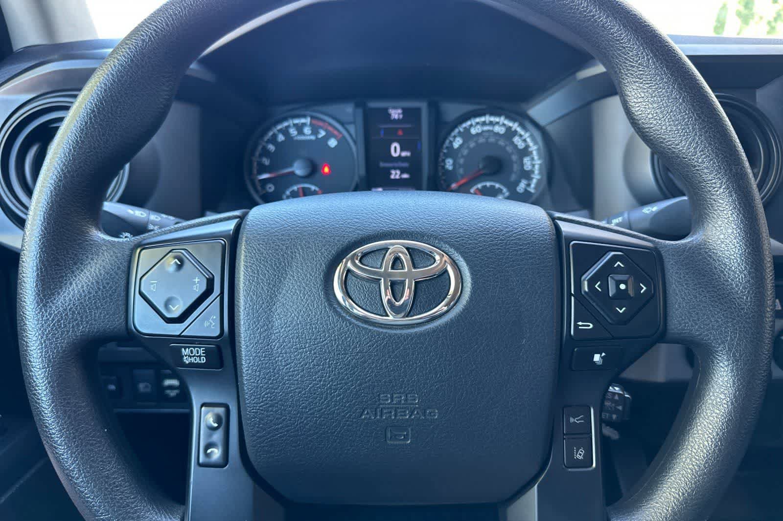 Used 2020 Toyota Tacoma SR AWD/4WD image 22
