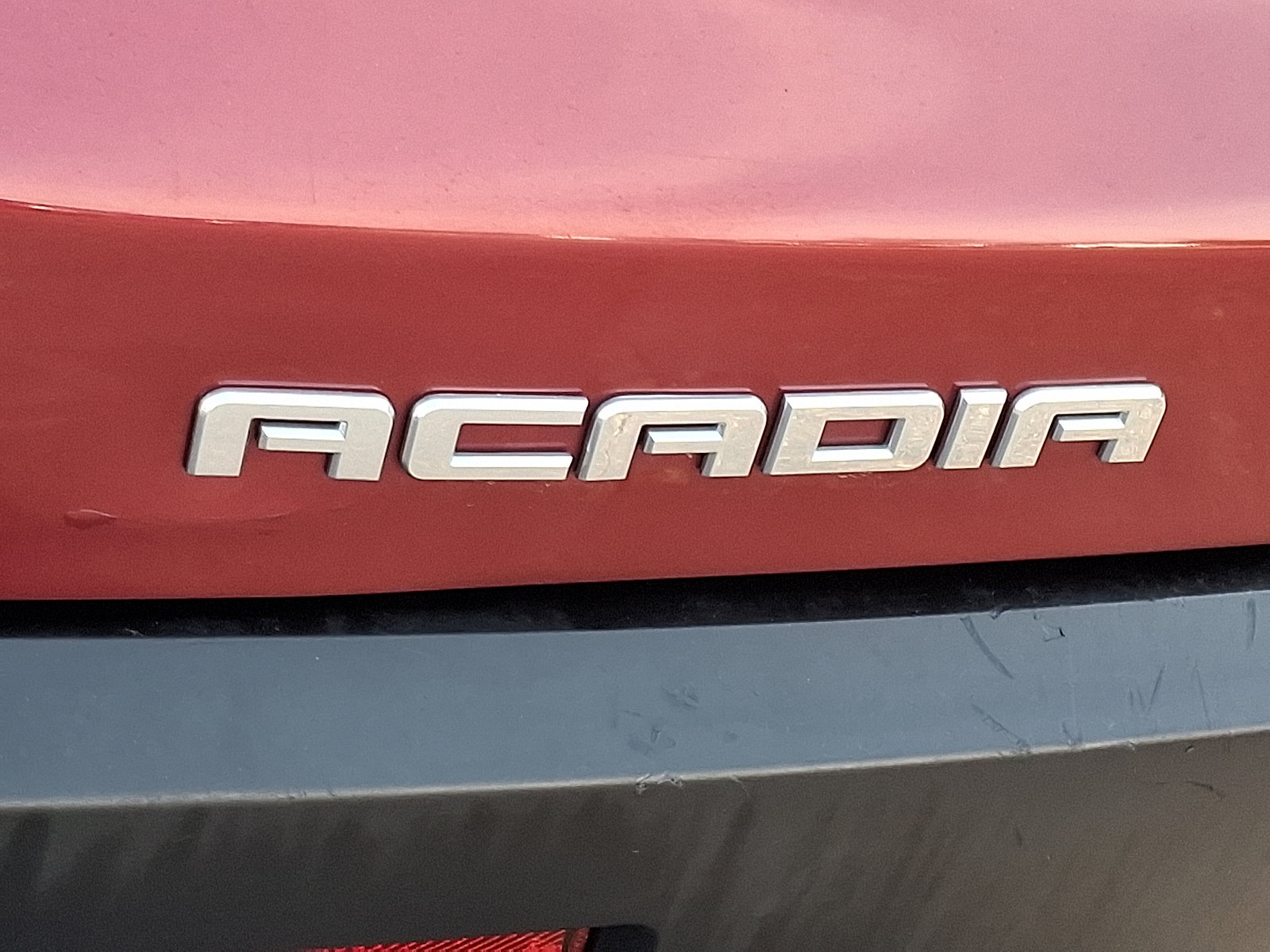 Used 2019 GMC Acadia SLE w/ LPO, Floor Liner Package image 32