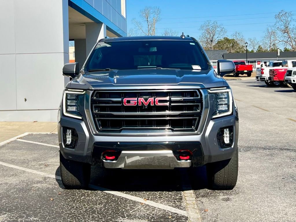 Used 2021 GMC Yukon XL AT4 w/ AT4 Premium Plus Package image 12