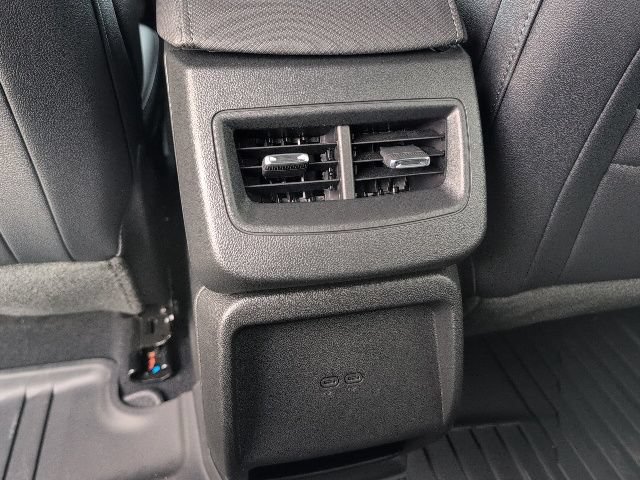 New 2026 Chevrolet Equinox EV LT AWD/4WD image 6