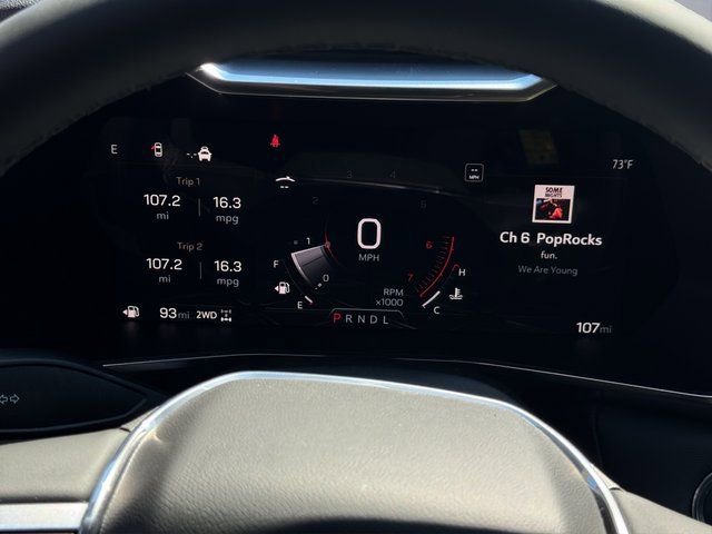 New 2026 GMC Canyon Elevation w/ Convenience Package image 16