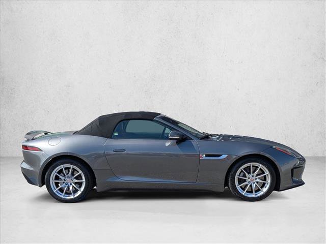 Used 2019 Jaguar F-TYPE Convertible image 4